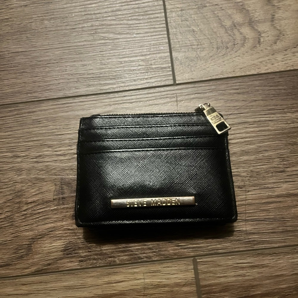 Steve Madden Black Leather Card Wallet